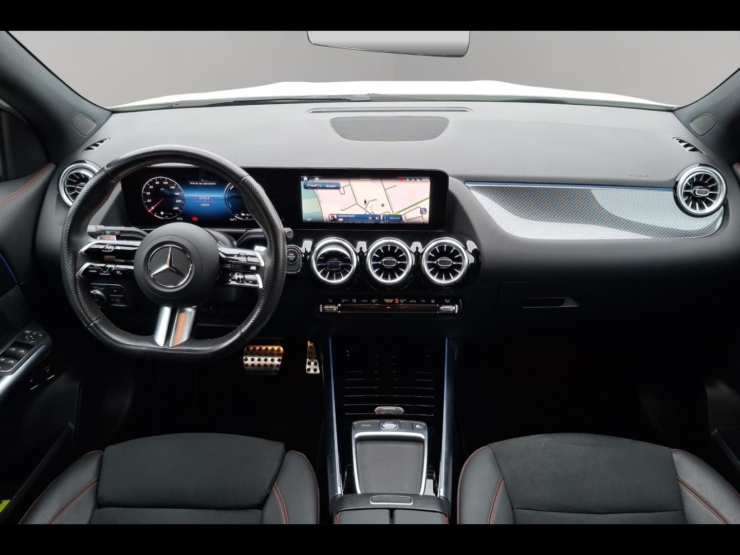 Image MERCEDES-BENZ GLA 250 e hybride rechargeable 218ch AMG Line 8G-DCT