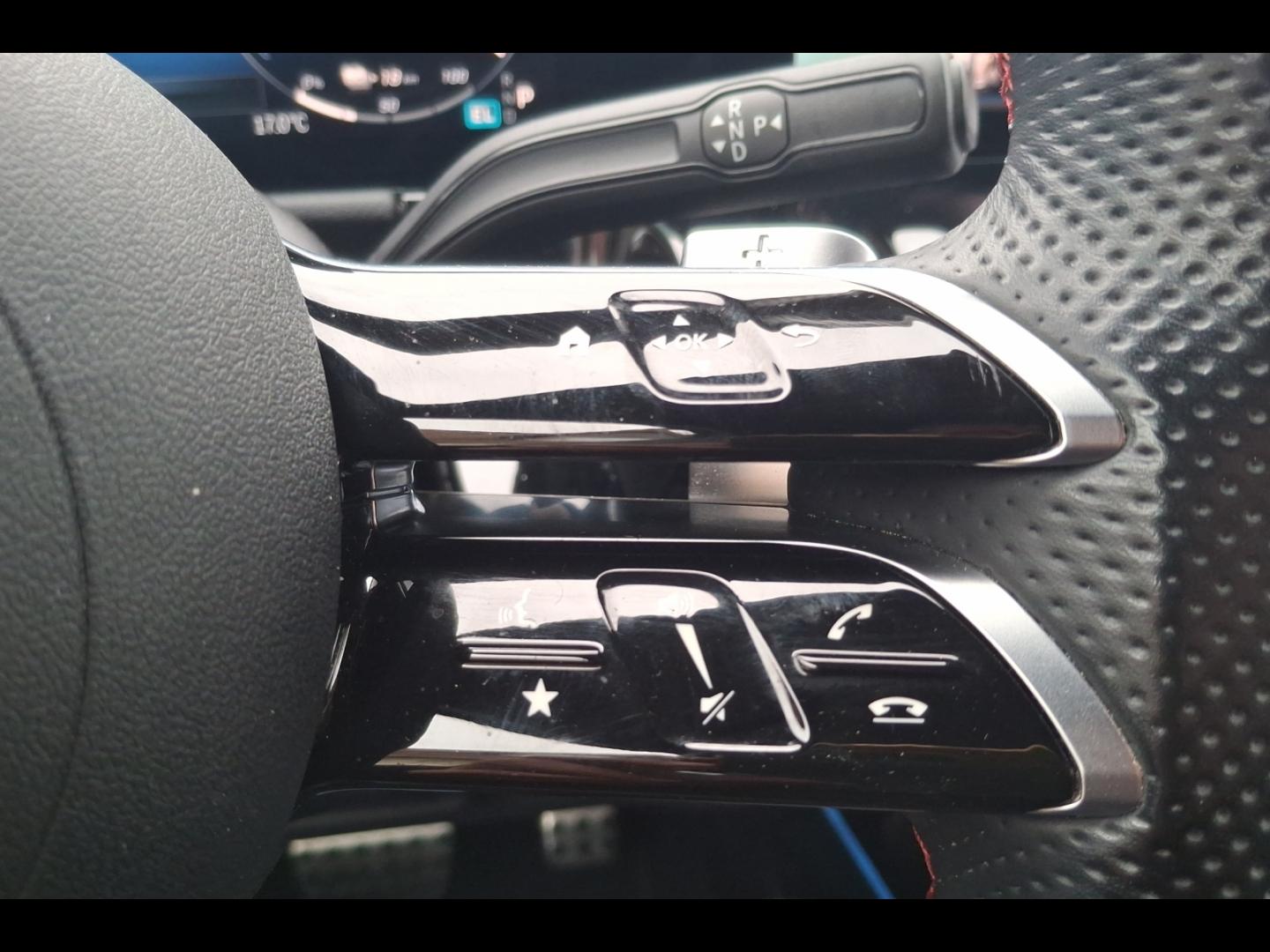 Image MERCEDES-BENZ GLA 250 e hybride rechargeable 218ch AMG Line 8G-DCT