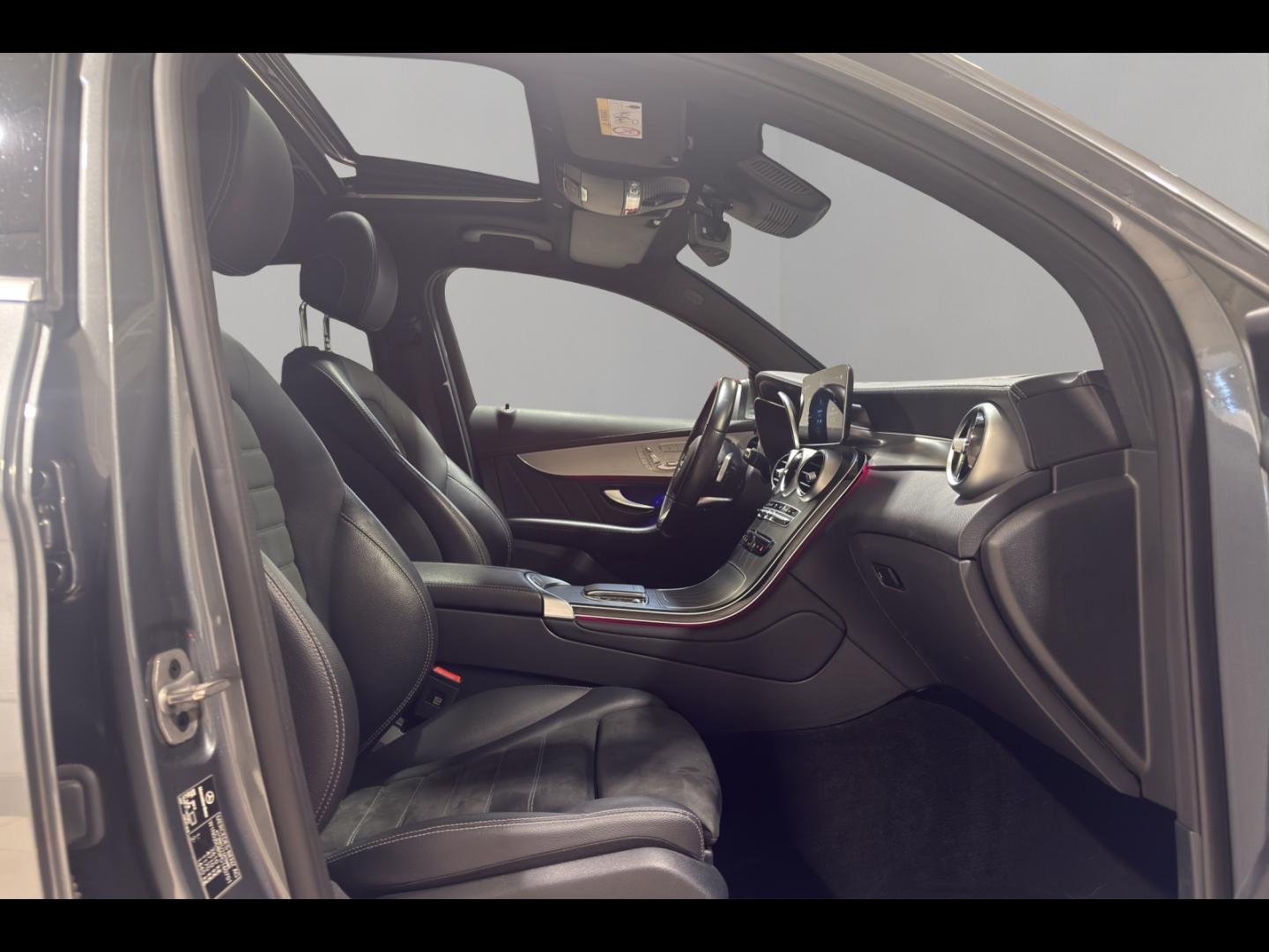 Image MERCEDES-BENZ GLC Coupé 300 e 211+122ch AMG Line 4Matic 9G-Tronic Euro6d-T-EVAP-ISC