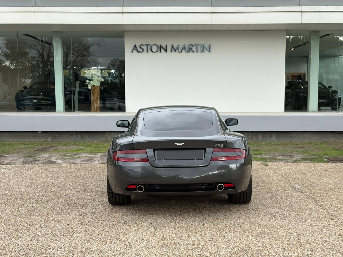 Image ASTON MARTIN DB9 Coupé V12 5.9L Touchtronic2