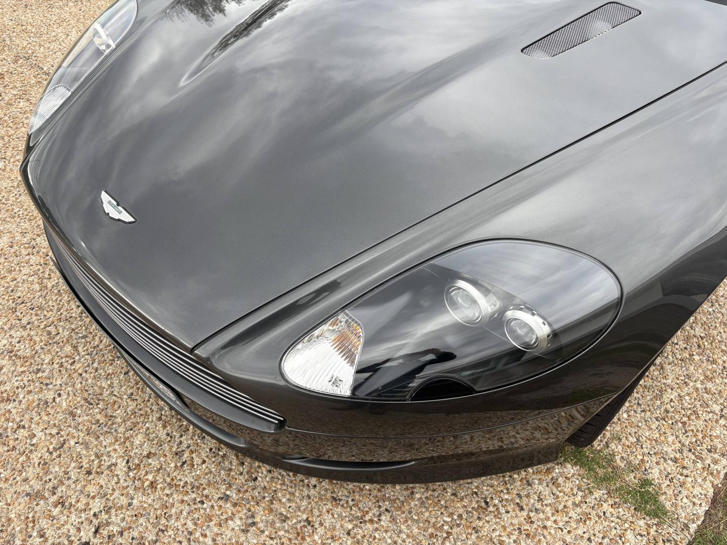 Image ASTON MARTIN DB9 Coupé V12 5.9L Touchtronic2