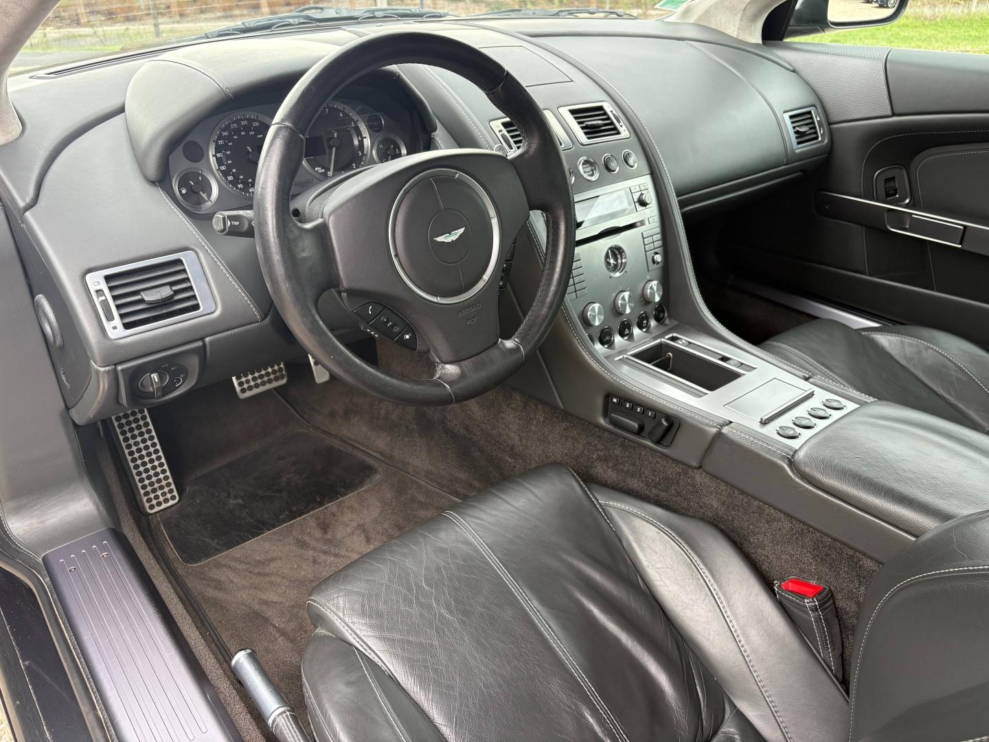Image ASTON MARTIN DB9 Coupé V12 5.9L Touchtronic2