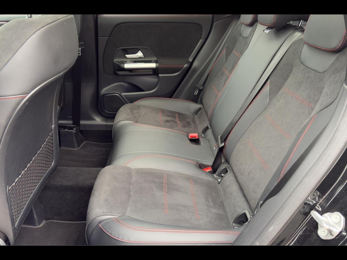 Image MERCEDES-BENZ GLA 250 e 160+102ch AMG Line 8G-DCT