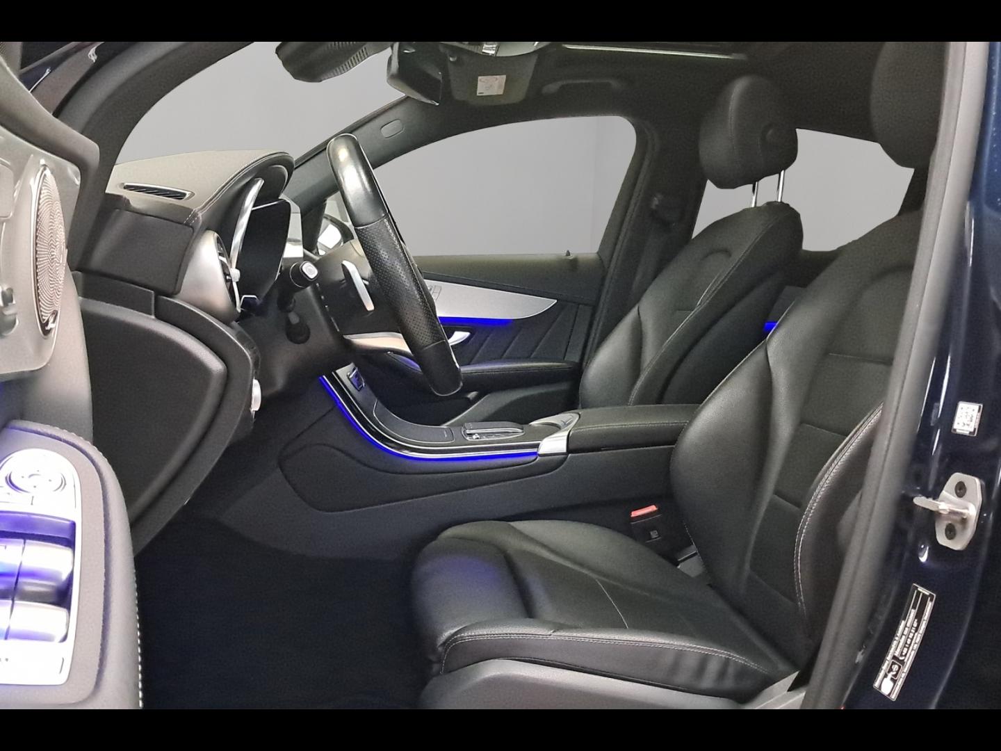 Image MERCEDES-BENZ GLC Coupé 300 de 194+122ch AMG Line 4Matic 9G-Tronic