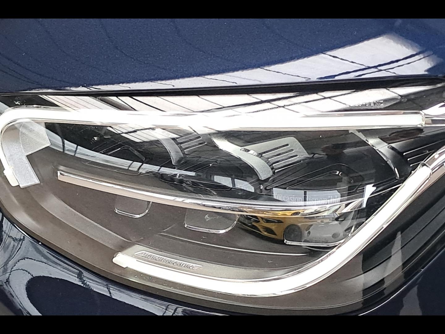 Image MERCEDES-BENZ GLC Coupé 300 de 194+122ch AMG Line 4Matic 9G-Tronic