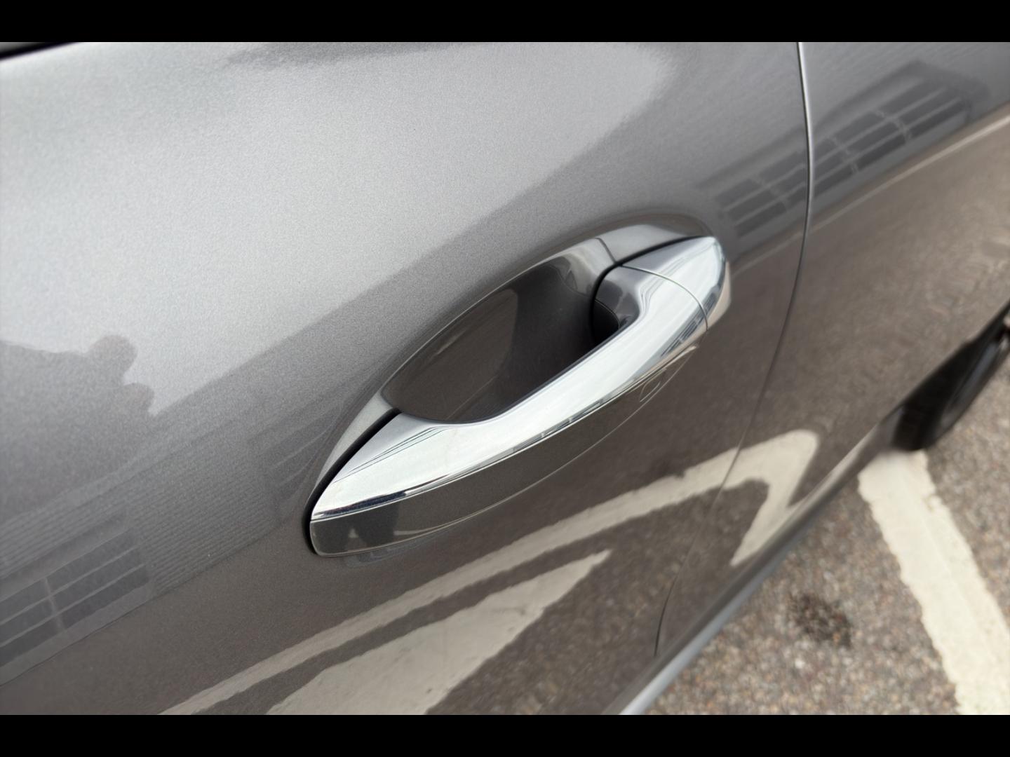 Image MERCEDES-BENZ CLA 200 d 150ch AMG Line 8G-DCT 8cv