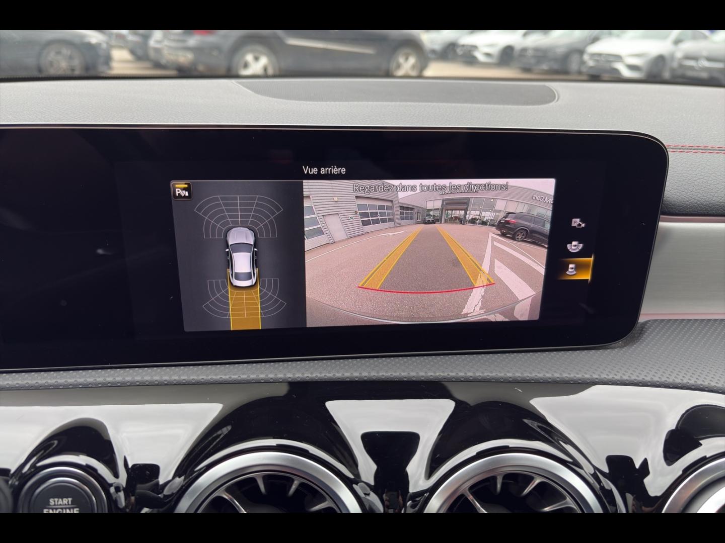 Image MERCEDES-BENZ CLA 200 d 150ch AMG Line 8G-DCT 8cv