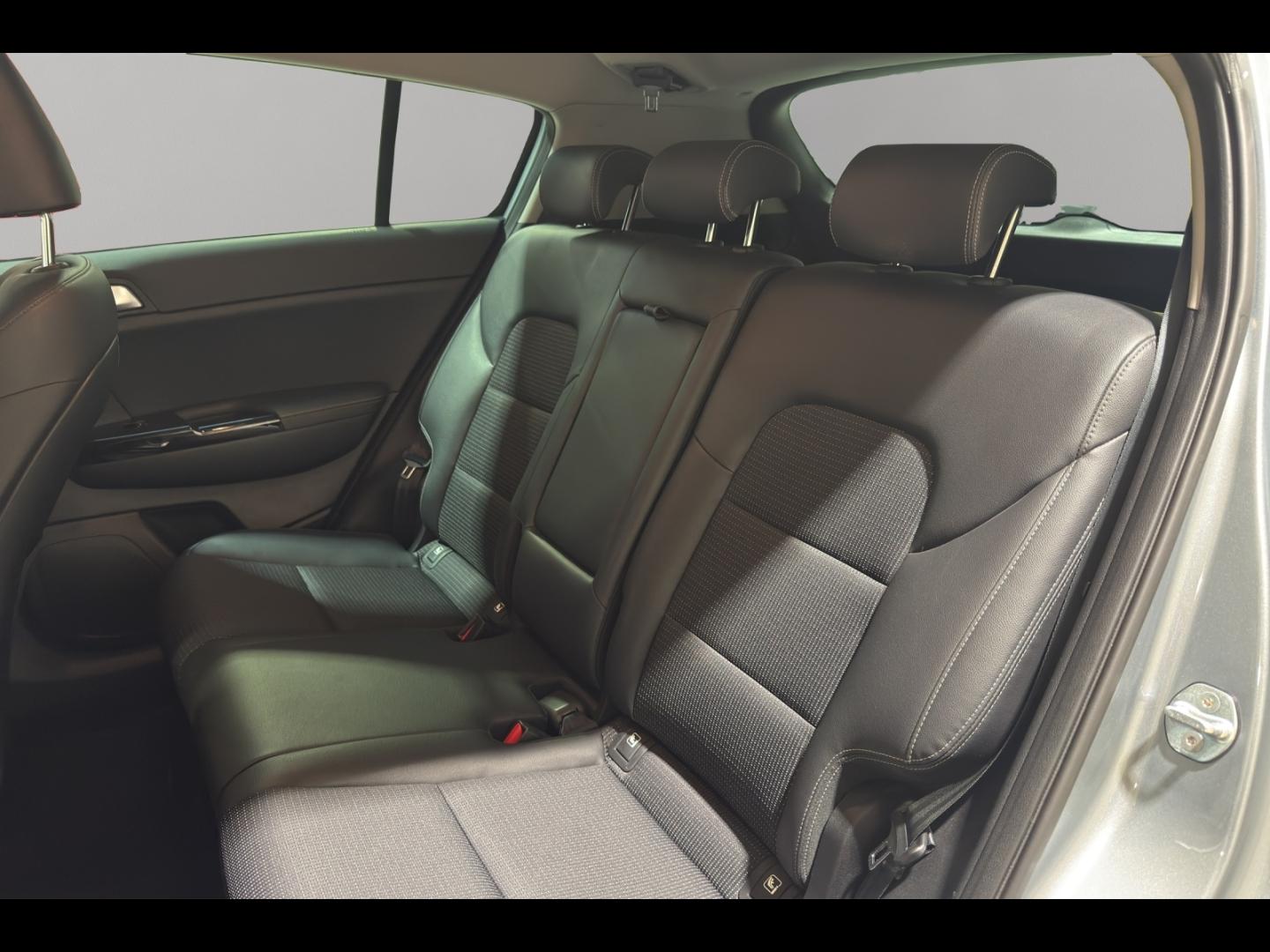Image KIA Sportage 1.6 CRDi 136ch MHEV Black Edition 4x2