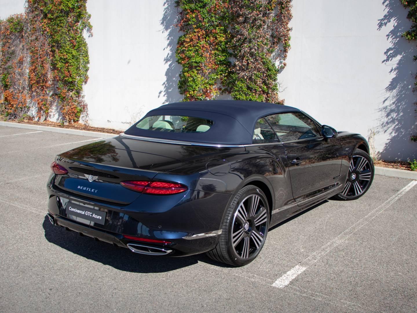 Image BENTLEY CONTINENTAL GTC Azure V8 4.0 Hybrid 680ch