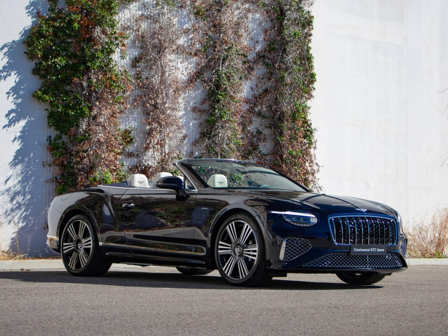 Image BENTLEY CONTINENTAL GTC Azure V8 4.0 Hybrid 680ch