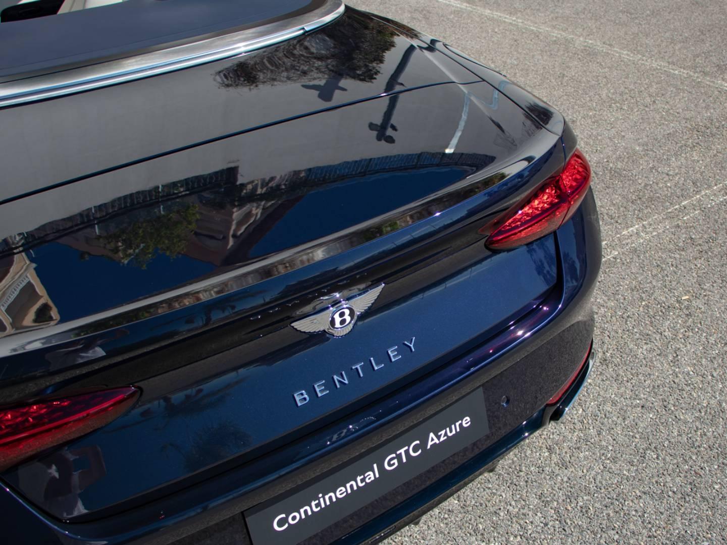 Image BENTLEY CONTINENTAL GTC Azure V8 4.0 Hybrid 680ch