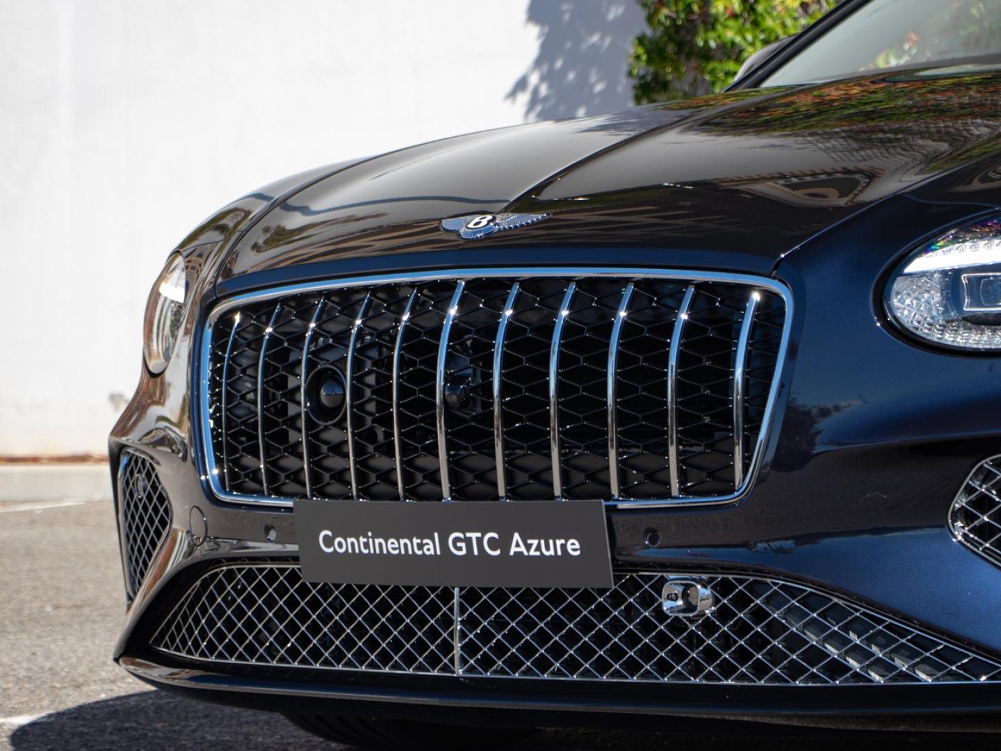 Image BENTLEY CONTINENTAL GTC Azure V8 4.0 Hybrid 680ch
