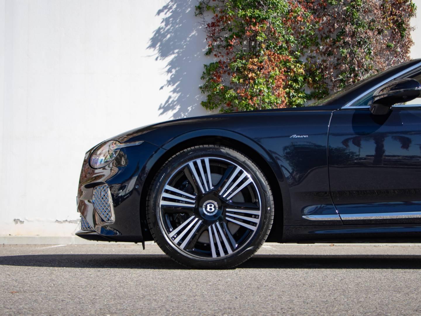 Image BENTLEY CONTINENTAL GTC Azure V8 4.0 Hybrid 680ch