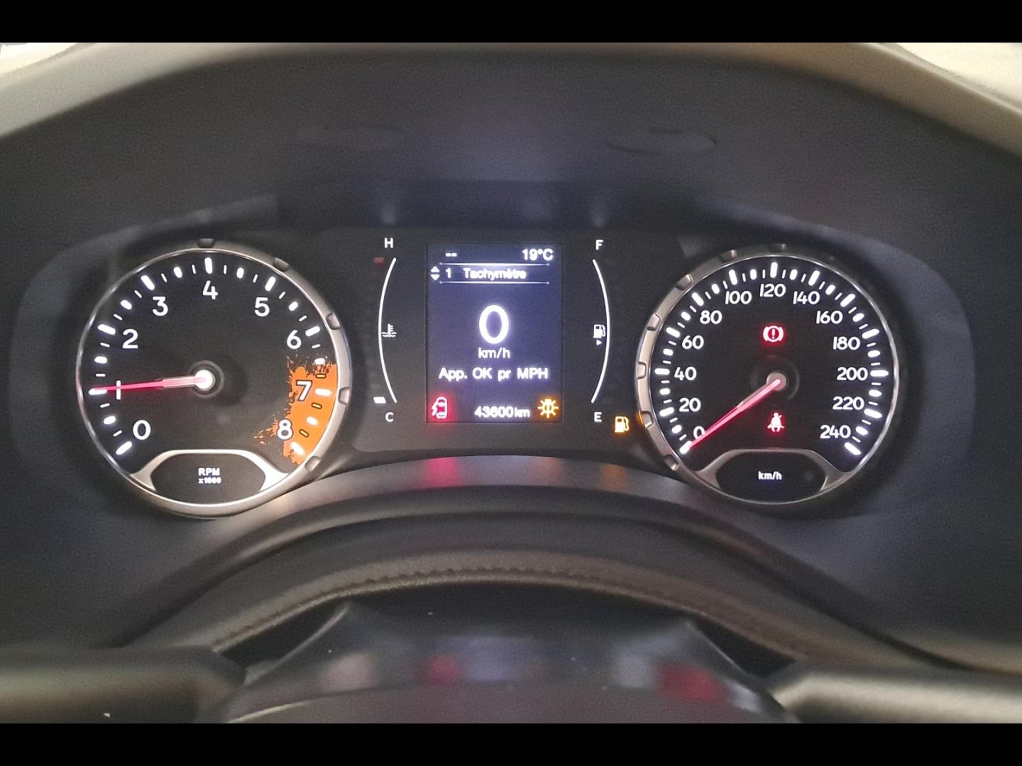 Image JEEP Renegade 1.4 MultiAir S&S 140ch Longitude Business