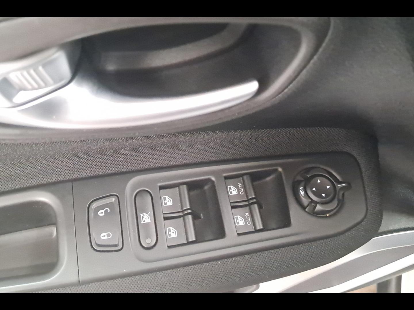 Image JEEP Renegade 1.4 MultiAir S&S 140ch Longitude Business