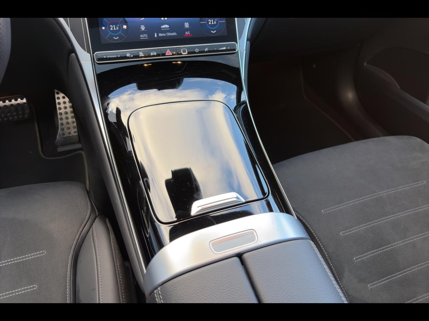 Image MERCEDES-BENZ GLC Coupé 300 e Hybrid 204+136ch AMG Line 4Matic 9G-Tronic
