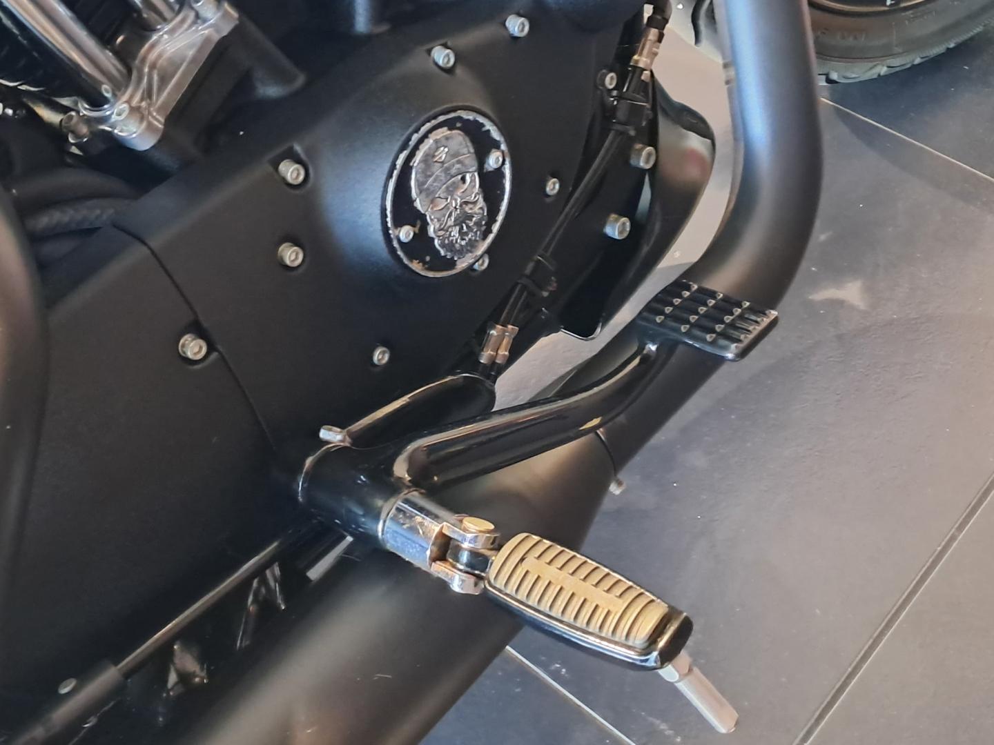 Image HARLEY-DAVIDSON Sportster Sportster XL 1200 Iron Noir 2019