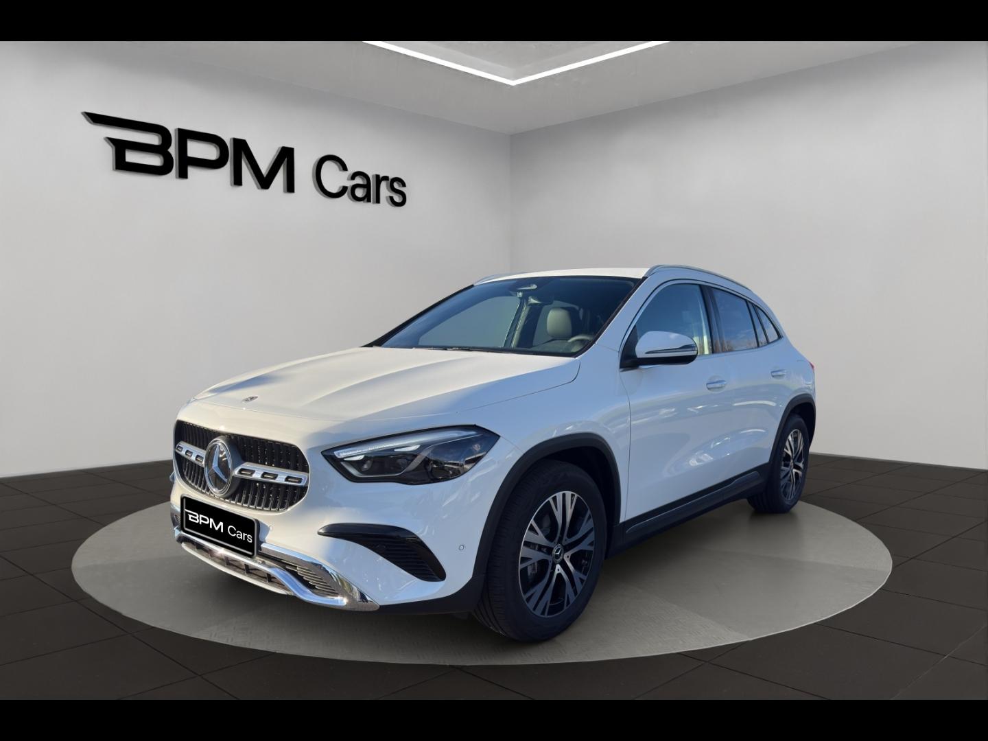 Photo MERCEDES-BENZ GLA 180 136ch Progressive Line 7G-DCT
