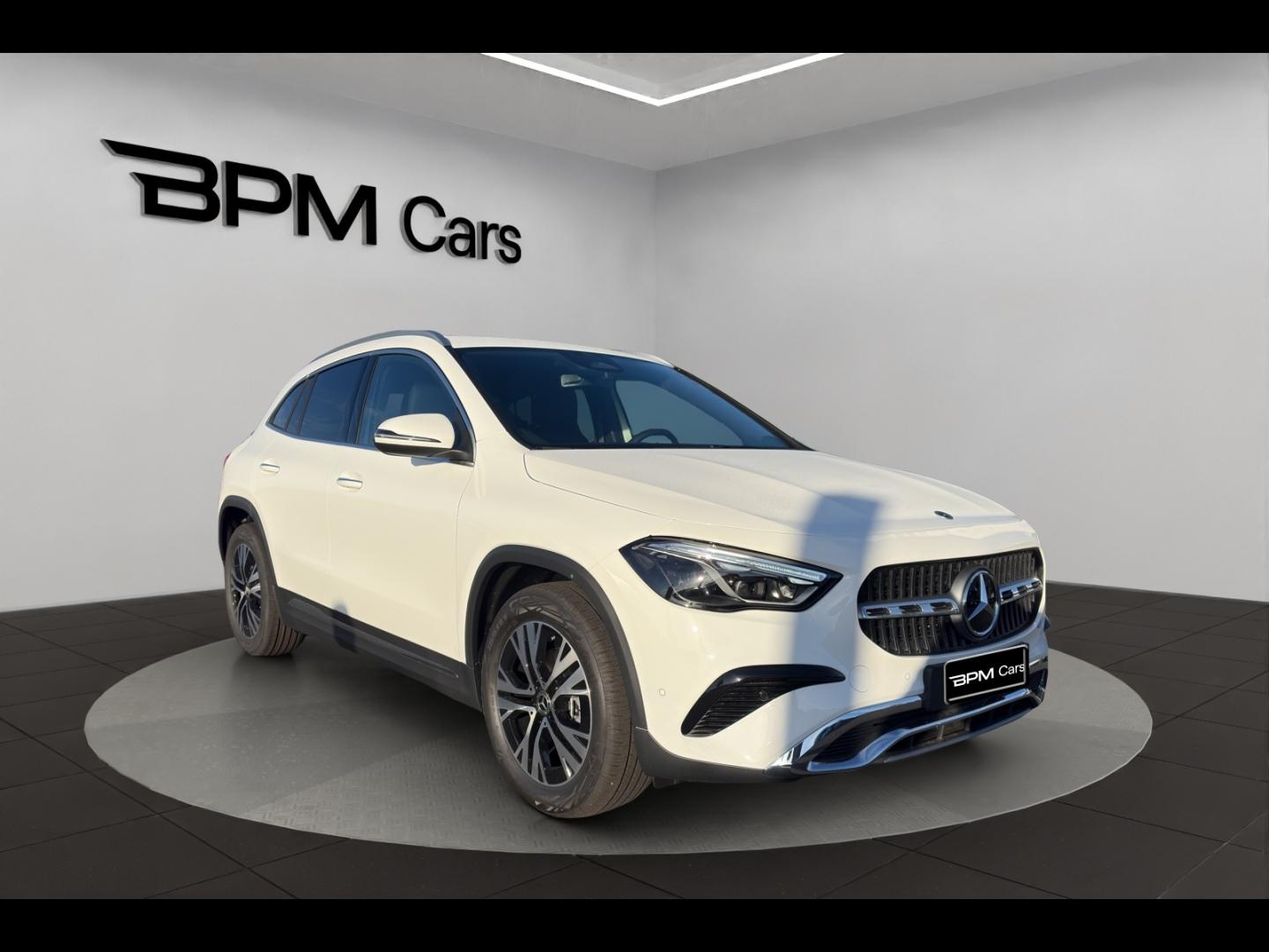 Image MERCEDES-BENZ GLA 180 136ch Progressive Line 7G-DCT