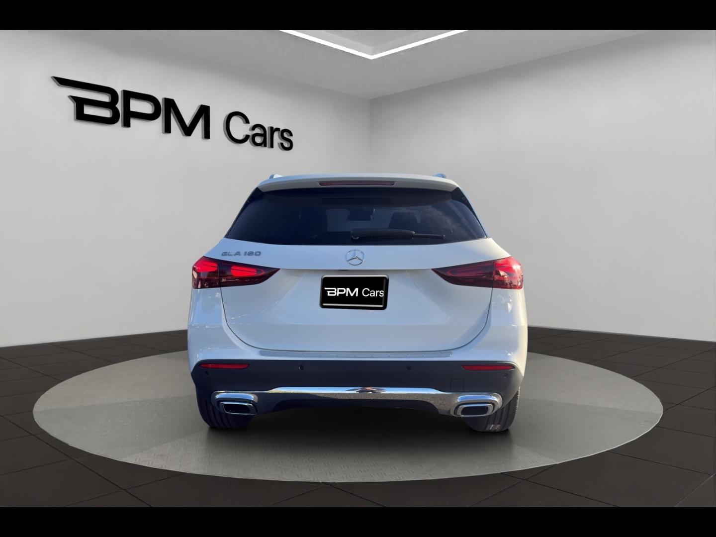 Image MERCEDES-BENZ GLA 180 136ch Progressive Line 7G-DCT