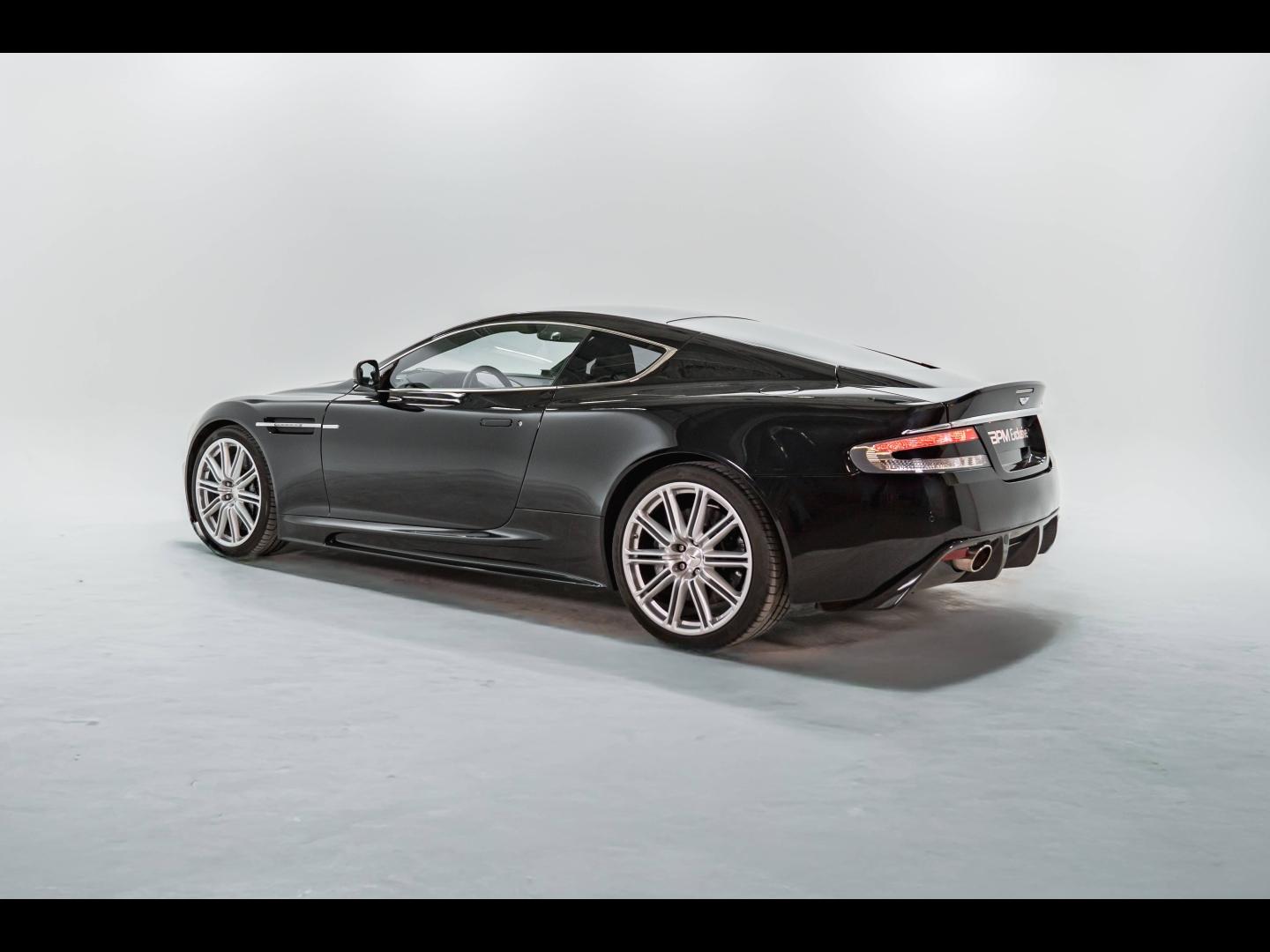 Image ASTON MARTIN DBS Coupé V12 5.9 Touchtronic2