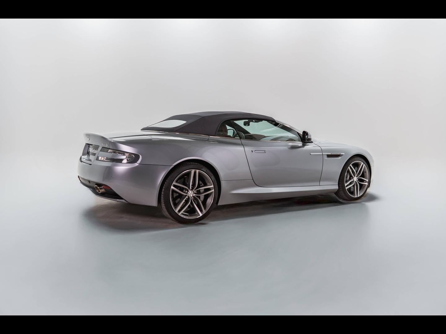 Image ASTON MARTIN DB9 Volante V12 5.9 517ch Edition Carbone Touchtronic II