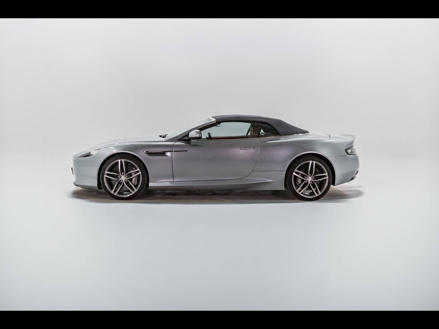 Image ASTON MARTIN DB9 Volante V12 5.9 517ch Edition Carbone Touchtronic II