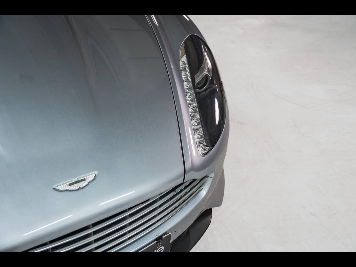 Image ASTON MARTIN DB9 Volante V12 5.9 517ch Edition Carbone Touchtronic II