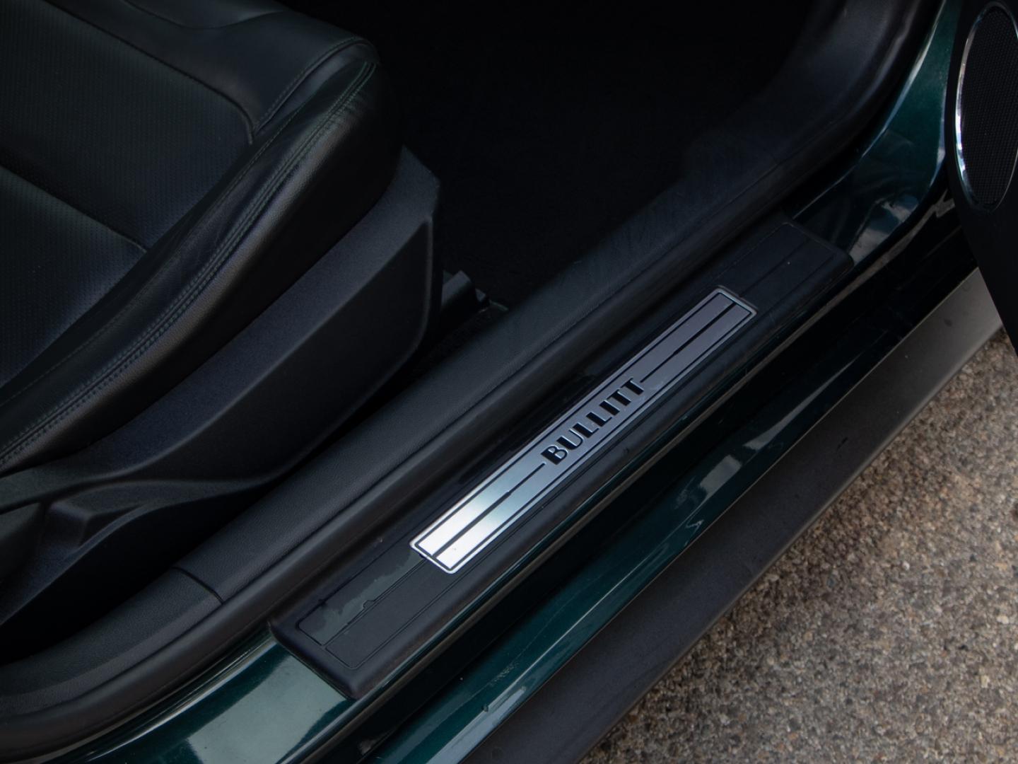 Image FORD Mustang Fastback 5.0 V8 460ch Bullitt