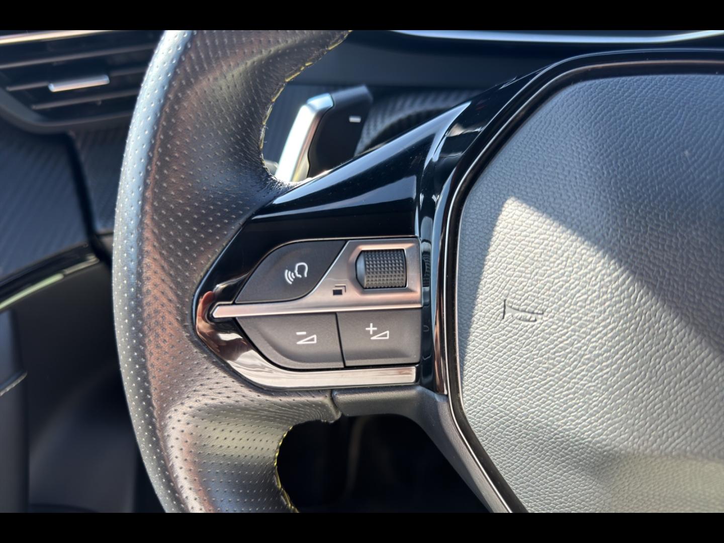 Image PEUGEOT 2008 1.5 BlueHDi 130ch S&S GT Line EAT8 7cv