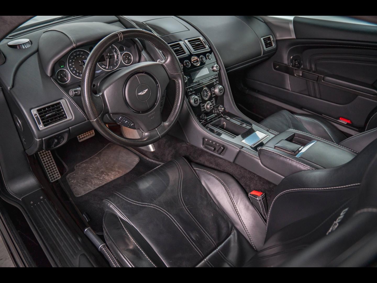 Image ASTON MARTIN DBS Coupé V12 5.9 Touchtronic2
