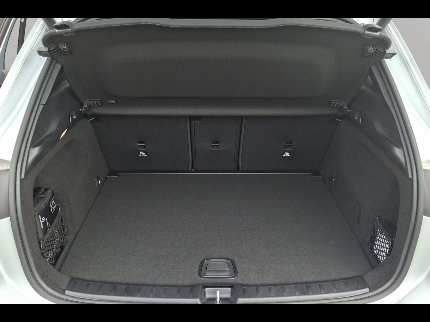 Image MERCEDES-BENZ GLA 200 d 150ch Edition 140 8G-DCT
