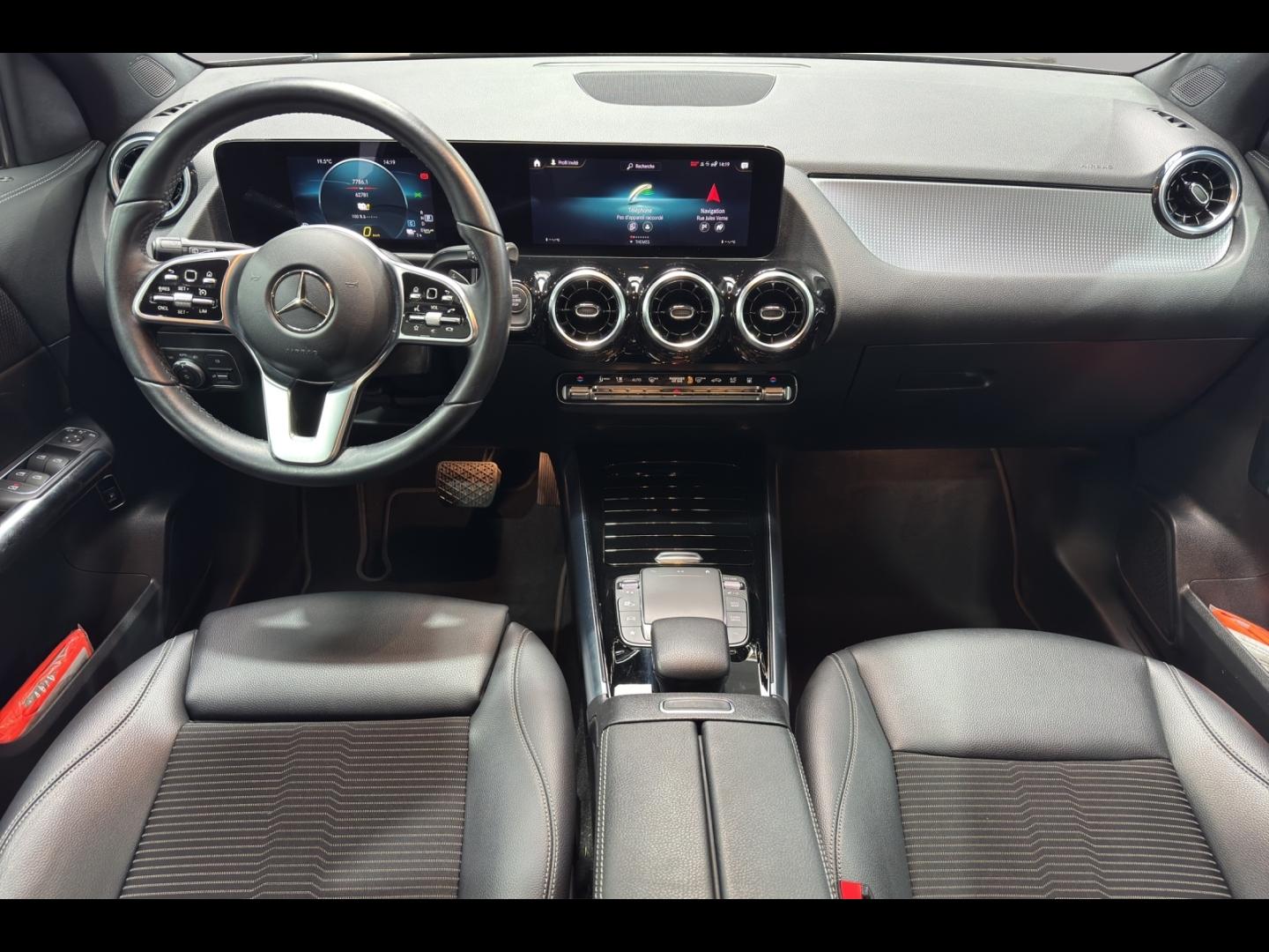 Image MERCEDES-BENZ GLA 250 e 160+102ch Business Line 8G-DCT