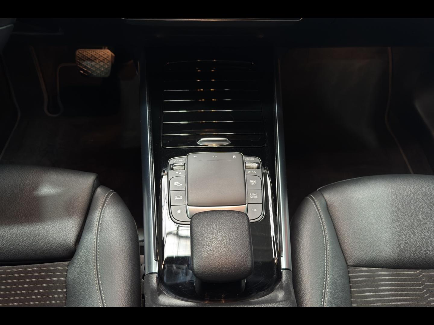 Image MERCEDES-BENZ GLA 250 e 160+102ch Business Line 8G-DCT