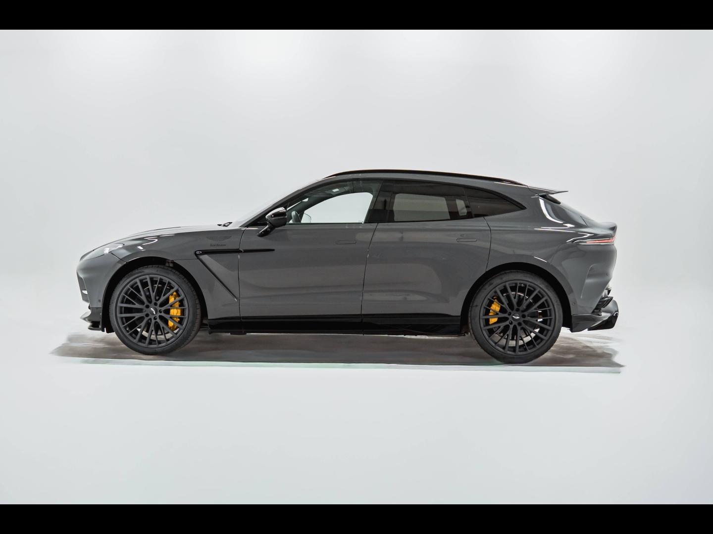 Image ASTON MARTIN Dbx 707 CV