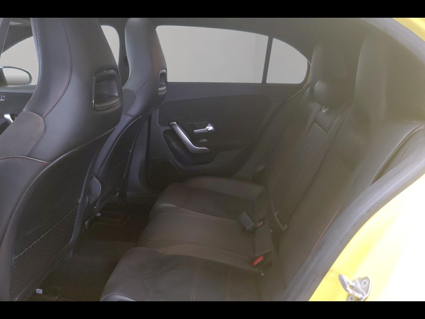 Image MERCEDES-BENZ Classe A 180 d 116ch AMG Line 8G-DCT