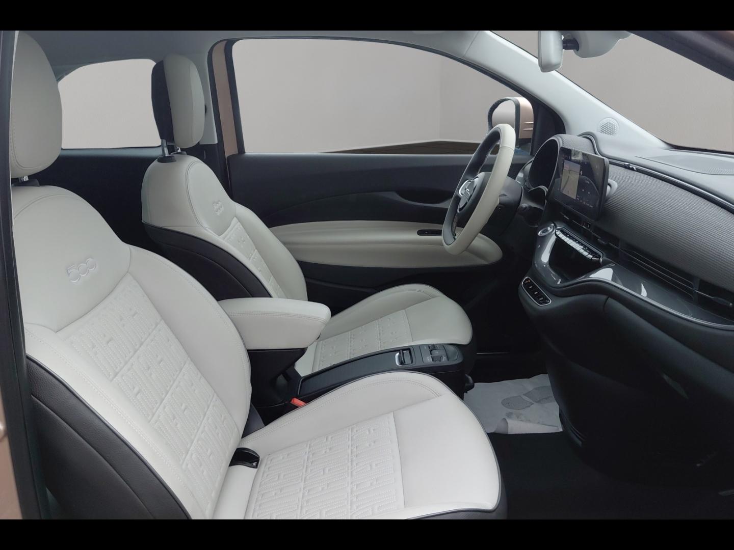 Image FIAT 500 e 118ch La Prima MY23