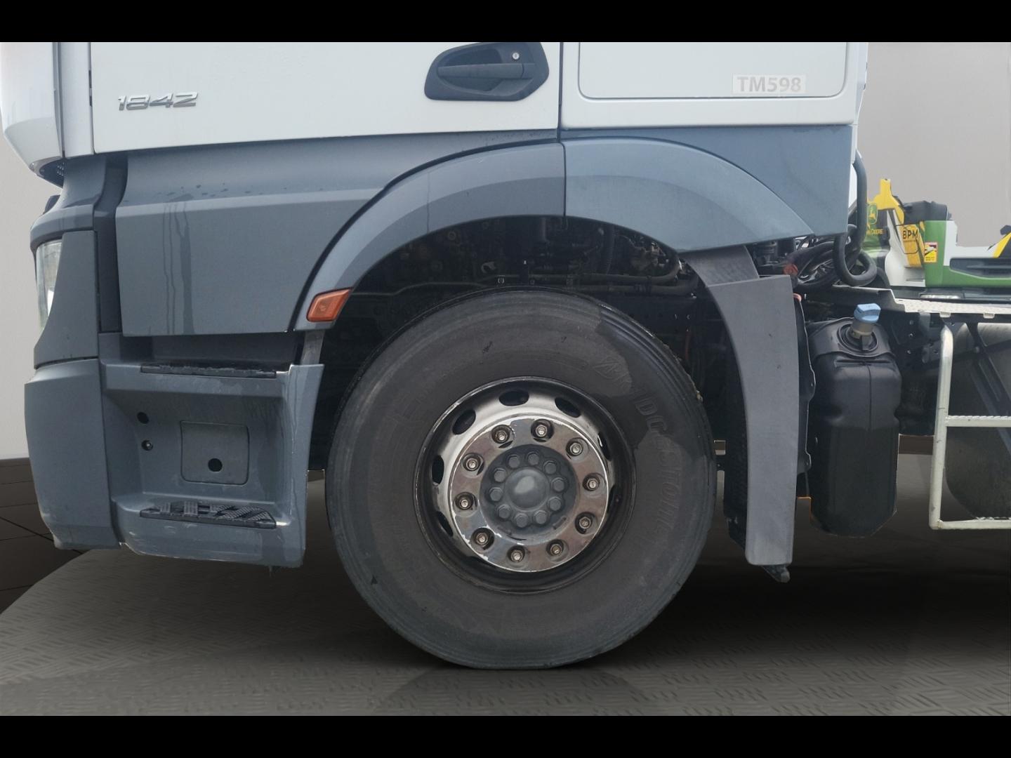 Image MERCEDES-BENZ Actros II 1842 StreamSpace 2.3m E 6