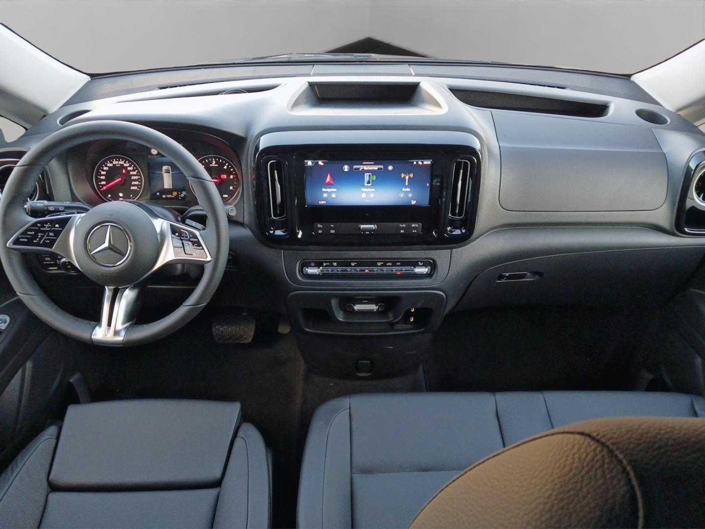 Image MERCEDES-BENZ Vito Tourer 116 CDI Long Select 9G-Tronic