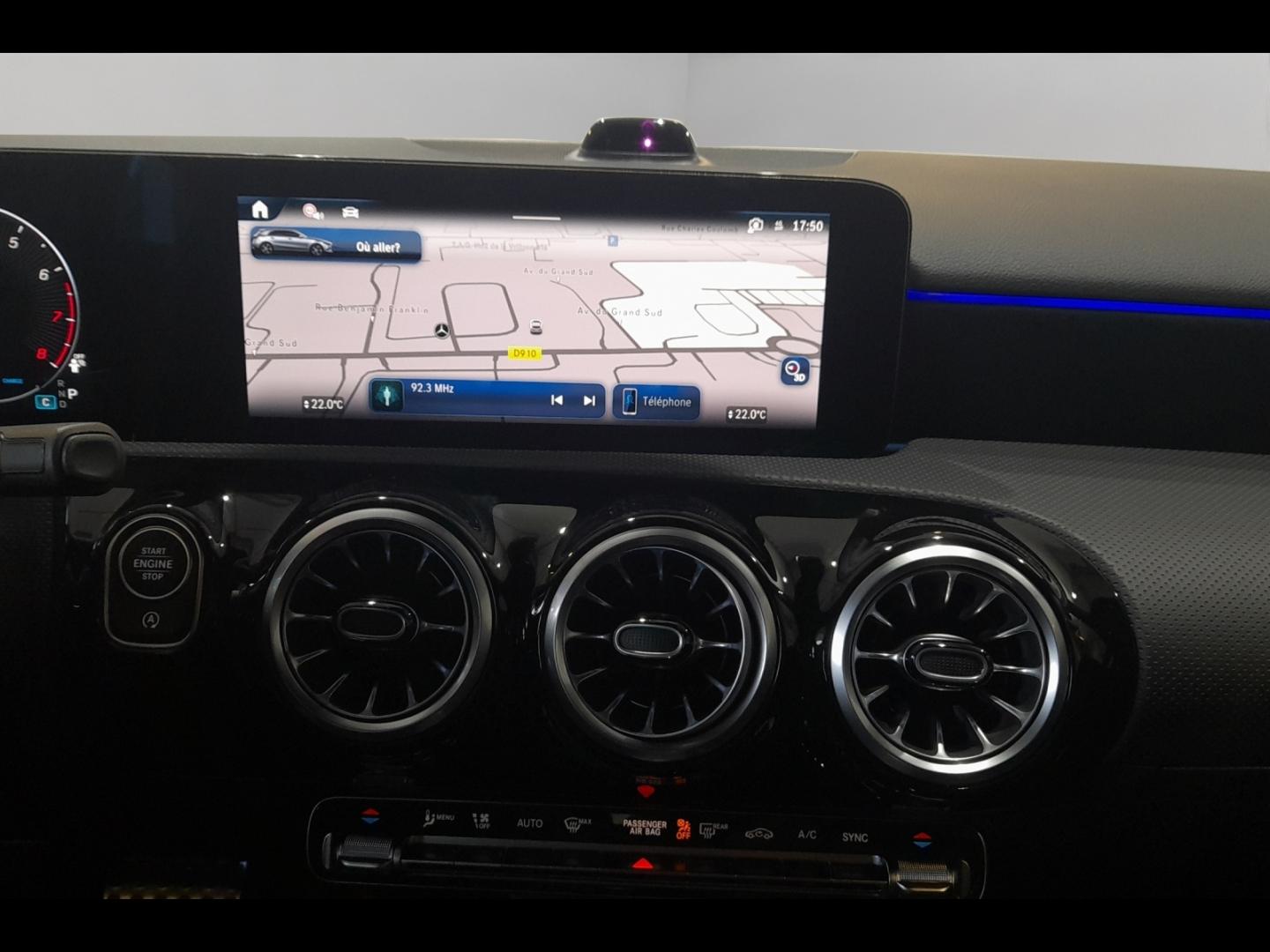 Image MERCEDES-BENZ Classe A 180 136ch AMG Line 7G-DCT