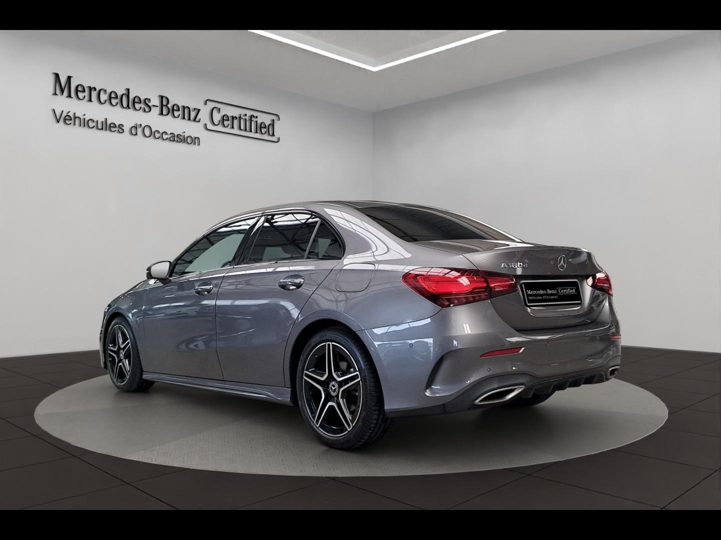 Image MERCEDES-BENZ Classe A Berline 180 d 116ch AMG Line 8G-DCT