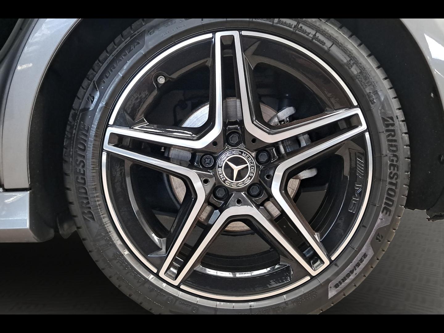 Image MERCEDES-BENZ Classe A Berline 180 d 116ch AMG Line 8G-DCT
