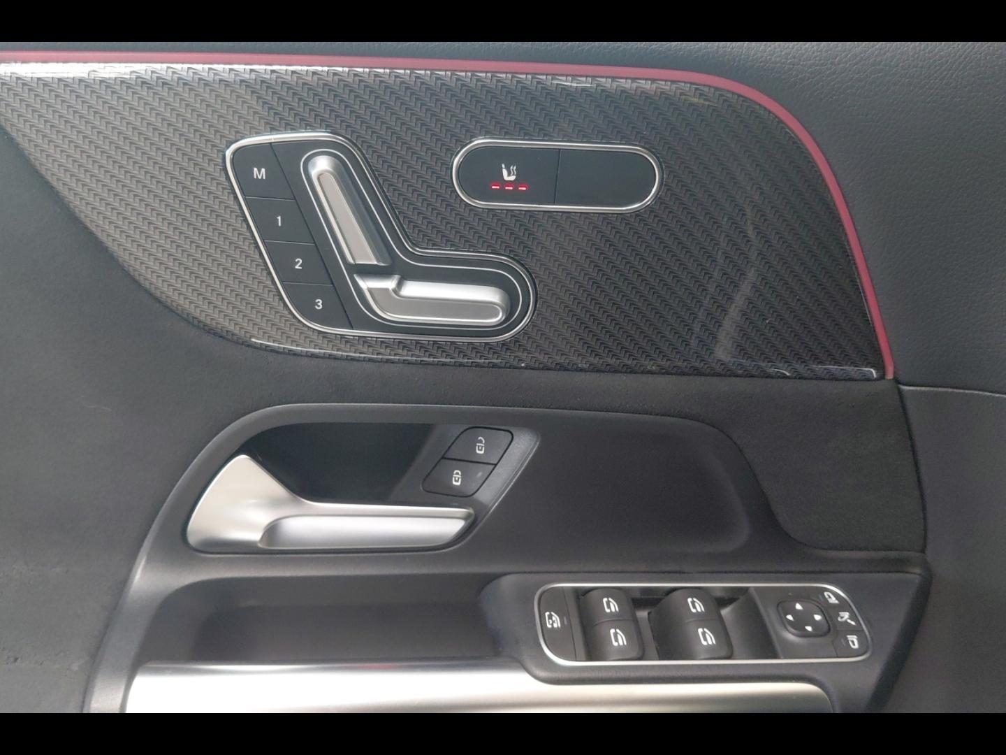 Image MERCEDES-BENZ Classe B 200 163ch AMG Line Edition 7G-DCT 8cv