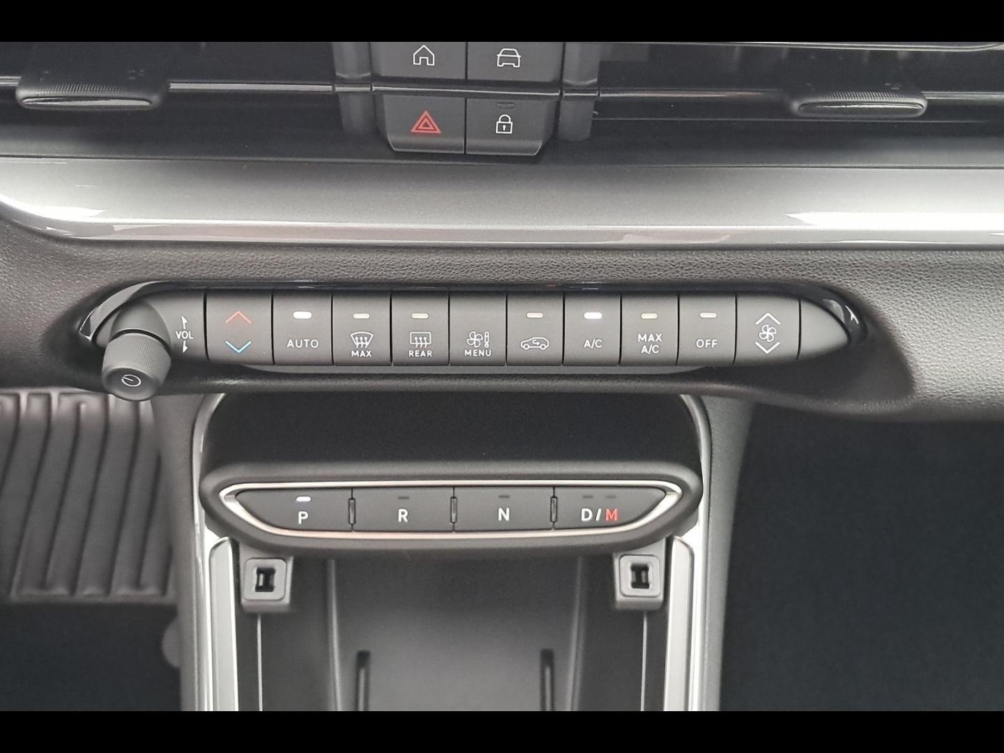 Image FIAT 600 1.2 Hybrid Turbo 145ch Pop eDCT6 Step 2