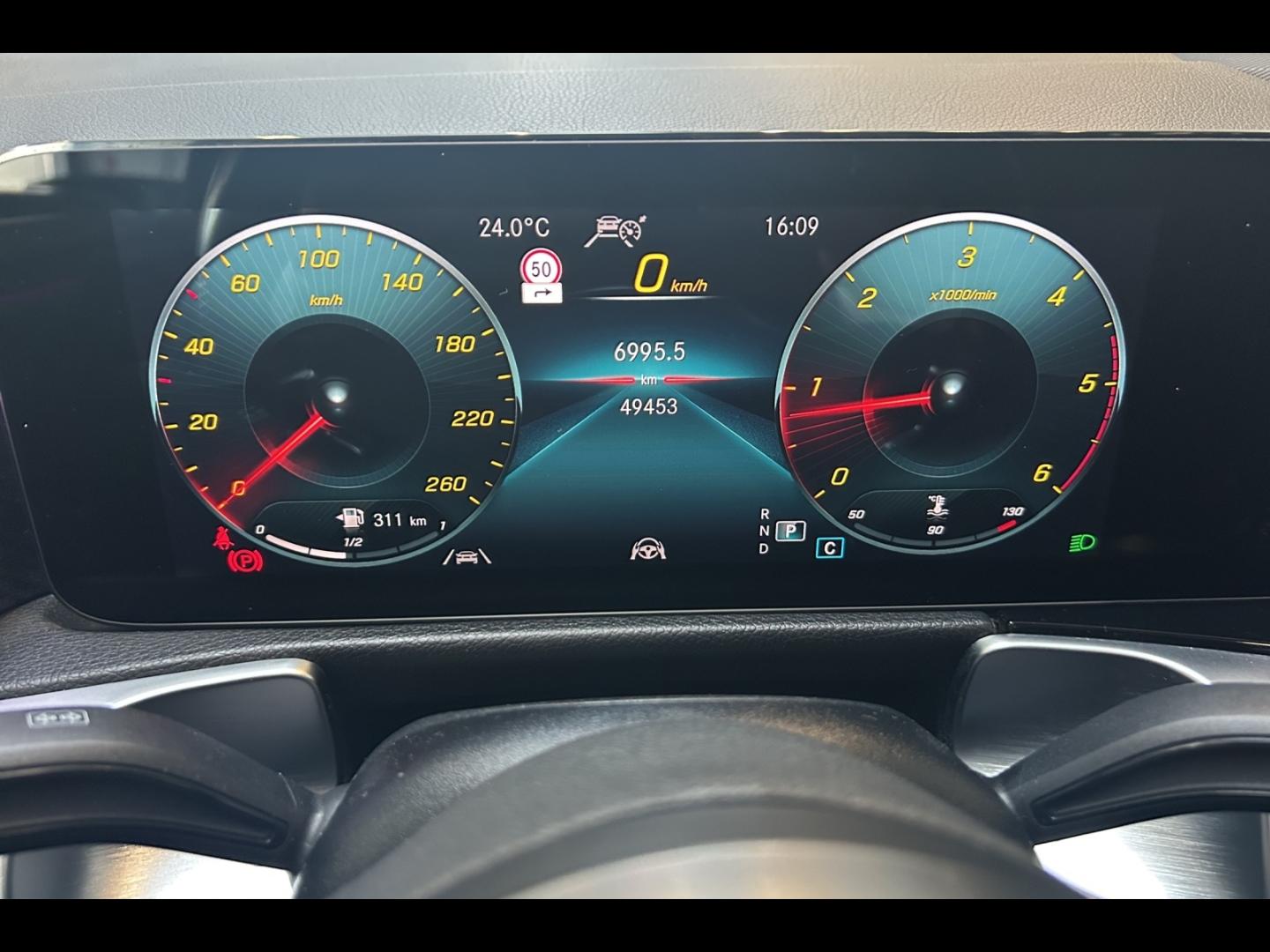 Image MERCEDES-BENZ GLB 200d 150ch AMG Line 8G DCT
