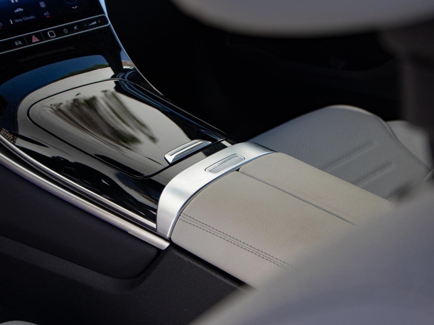 Image MERCEDES-BENZ GLC 220 d 197ch AMG Line 4Matic 9G-Tronic