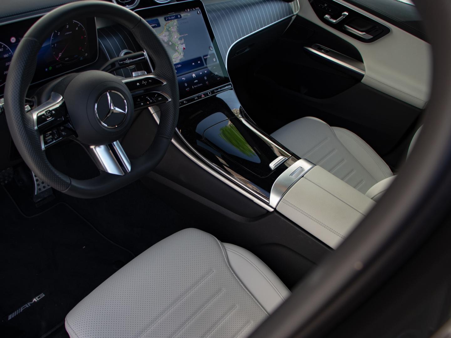Image MERCEDES-BENZ GLC 220 d 197ch AMG Line 4Matic 9G-Tronic