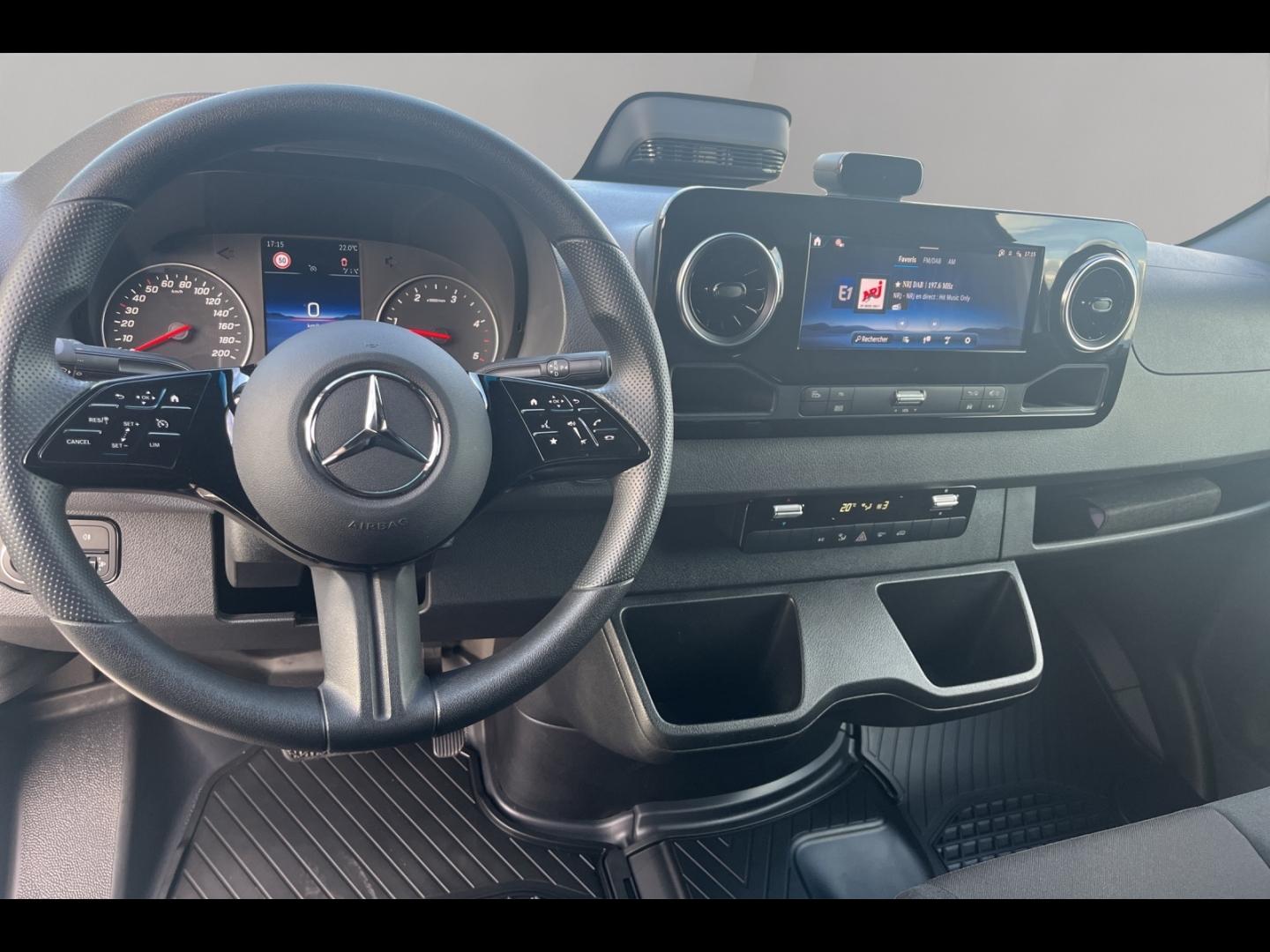 Image MERCEDES-BENZ Sprinter Fg 315 CDI 37 3T5 Pro 9G-Tronic PTRA 7t échelle galerie