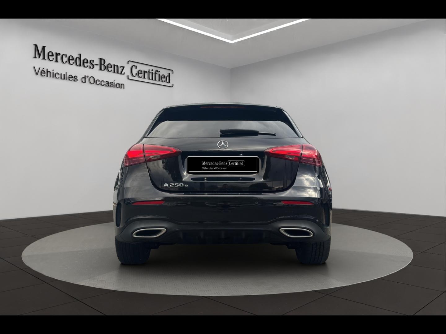Image MERCEDES-BENZ Classe A 250 e 163+109ch AMG Line 8G-DCT