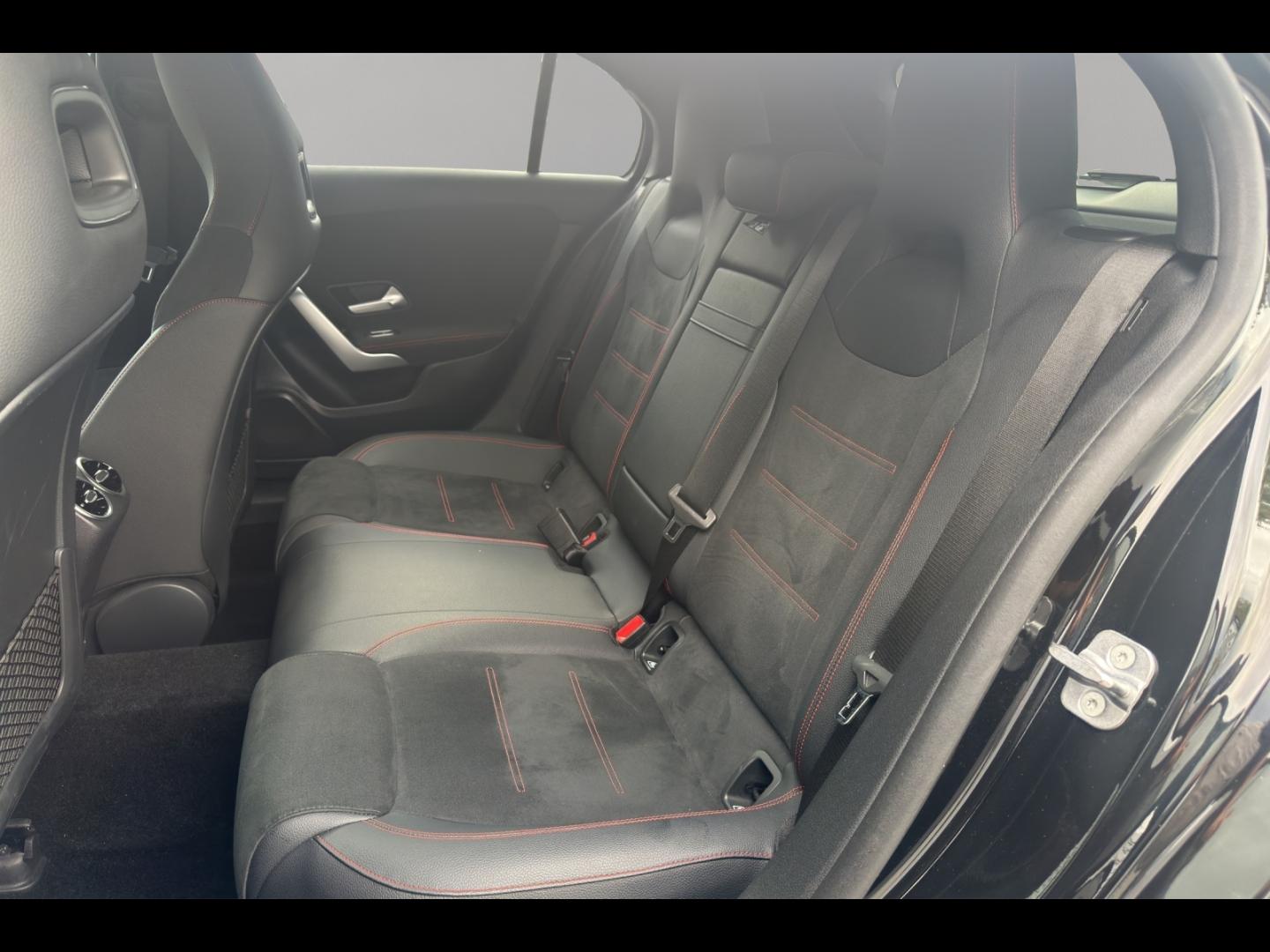 Image MERCEDES-BENZ Classe A 250 e 163+109ch AMG Line 8G-DCT